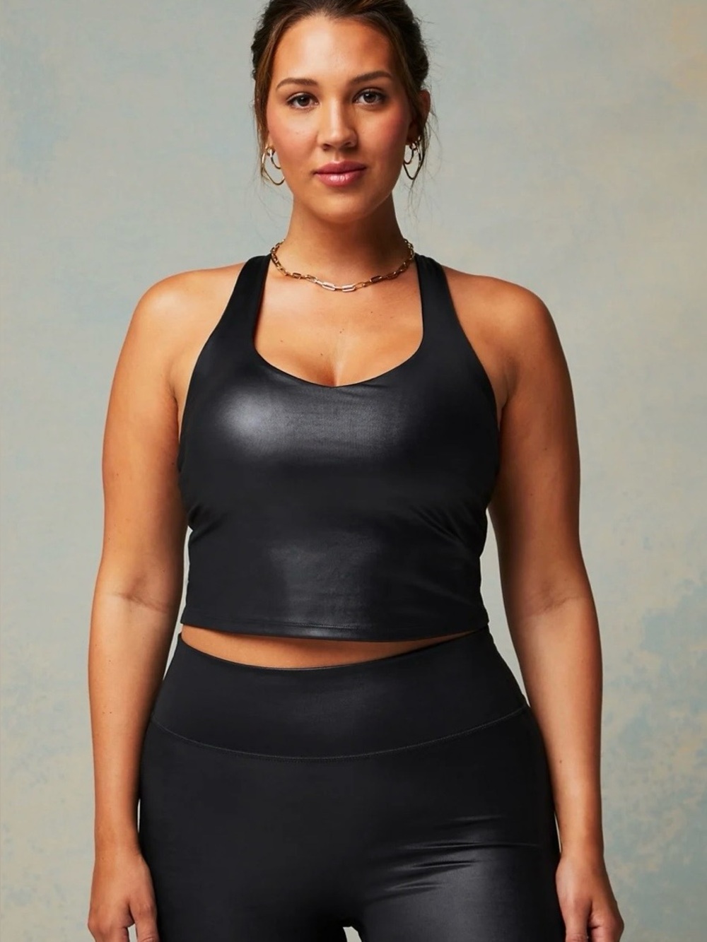 Tank NWT Fabletics Shine High-Neck Longline Sports Bra  | Medium/High Impact